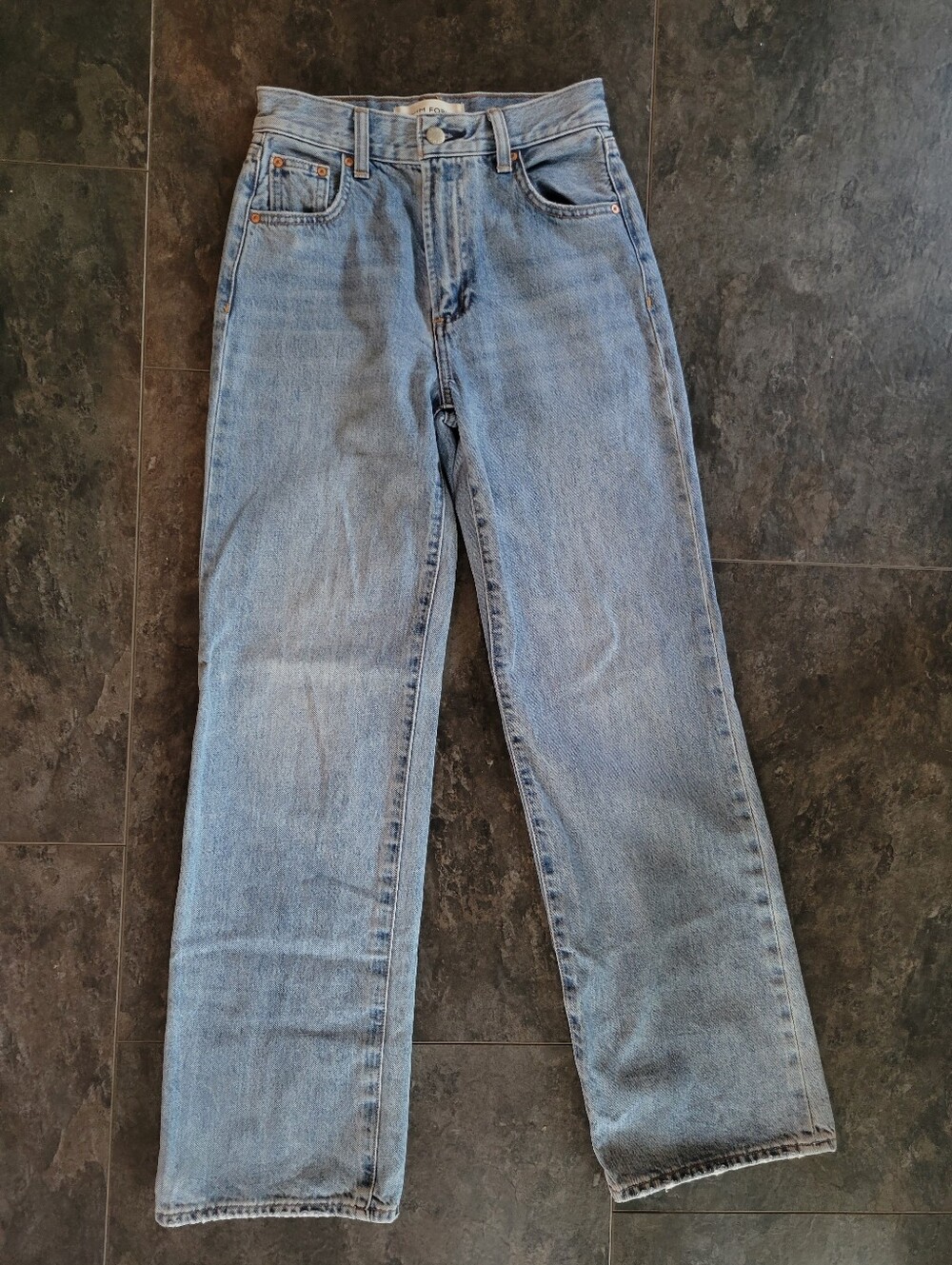 Aritzia Denim Forum - The Farrah High Rise Wide - Picture 2 of 9